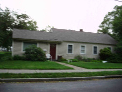 10 Spiers Rd, Newton, MA 02459 exterior