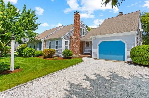 22 Ambergris Cir, Brewster, MA 02631 exterior