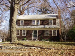 18 Jameson Rd, Newton, MA 02458 exterior
