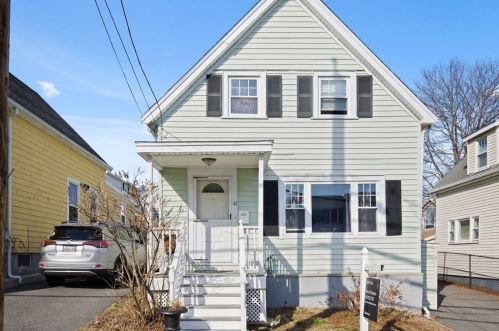 41 Arlington St, Everett, MA 02149 exterior