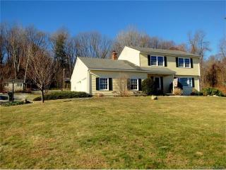 5 Farmview Ln, Granby, CT 06035 exterior