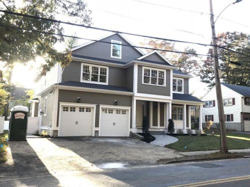 67 Hunnewell St, Needham, MA 02494 exterior