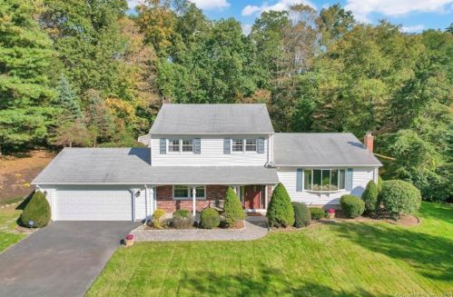 97 Deepwood Ln, Northford, CT 06472 exterior