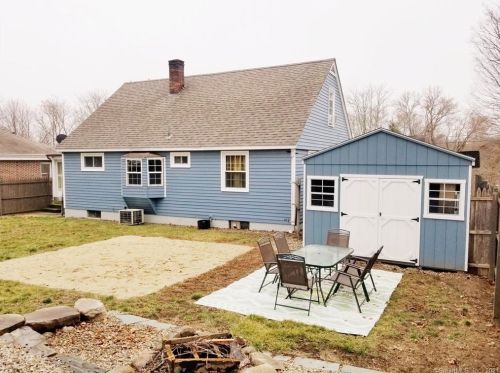 28 Katherine Ave, Killingly, CT 06239 exterior