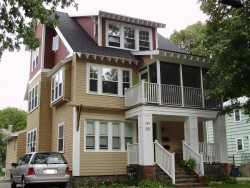 285 Auburndale Ave, Newton, MA 02466 exterior