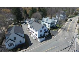 1 Merrimac St, Amesbury, MA 01913 exterior