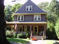 25 Hawthorne Ave, Newton, MA 02466 exterior