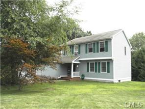 135 Torsey St, Stratford, CT 06614 exterior