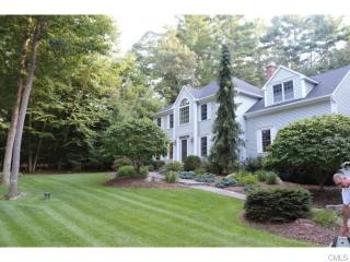 48 Bear Run, Woodbury, CT 06798 exterior