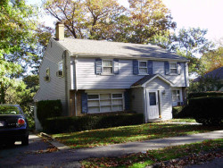 20 Rockledge Rd, Newton, MA 02461 exterior