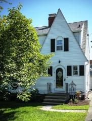 53 Bonneville Ave, Chicopee, MA 01013 exterior