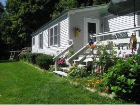 275 Connecticut River Rd, Springfield, VT 05156 exterior