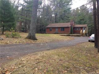 105 Browns Bridge Rd, Tolland, CT 06084 exterior