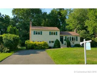 155 Knollwood Rd, Hartford, CT 06118 exterior