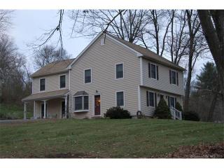 301 Main St, Rockfall, CT 06481 exterior