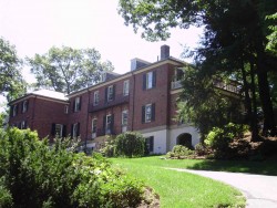 40 Baldpate Hill Rd, Newton, MA 02459 exterior