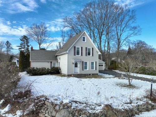 28 Daboll Rd, Groton, CT 06340 exterior