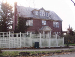 44 Concolor Ave, Newton, MA 02458 exterior
