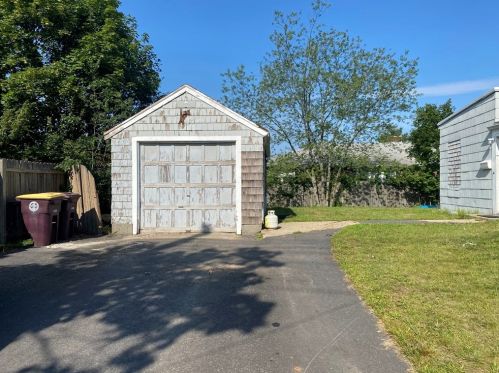 921 Middle St, Weymouth, MA 02188 exterior