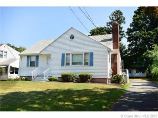 62 Hunting Hill Ave, Middletown, CT 06457 exterior