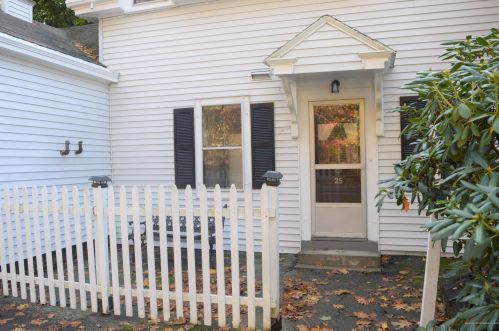 25 Lincoln St, Ellsworth, ME 04605 exterior