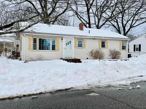 20 Hillside Ave, Biddeford, ME 04005 exterior