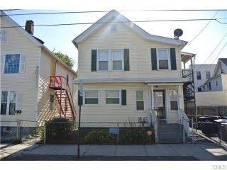 658 Ogden St, Bridgeport, CT 06608 exterior