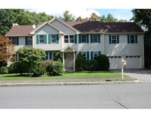 14 Eugene Dr, Winchester, MA 01890 exterior