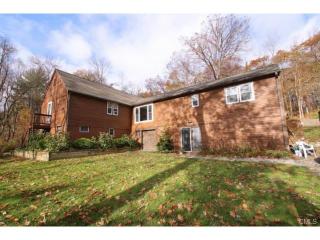 46 Woodend Rd, Upper Stepney, CT 06468 exterior