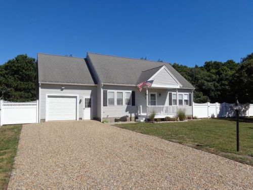 450 Harvest Rd, Eastham, MA 02642 exterior