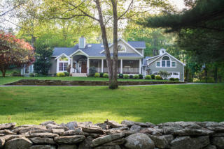 87 Sherman Tpke, West-Redding, CT 06896 exterior
