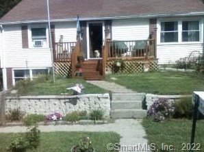 4 Woodland Dr, Groton, CT 06340 exterior