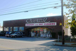 420 Watertown St, Newton, MA 02458 exterior