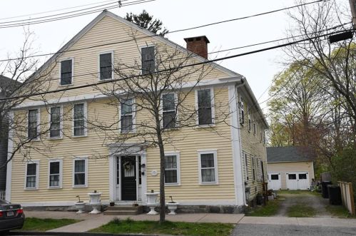 126 Main St, North-Kingstown, RI 02852 exterior