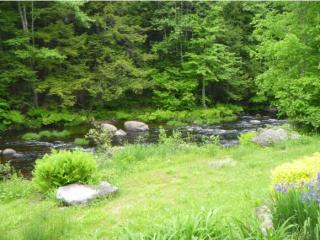 28 Beard Rd, Hillsboro, NH 03244 exterior