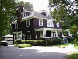 2202 Commonwealth Ave, Newton, MA 02466 exterior