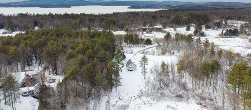 15 Spaulding Point Rd, Belgrade, ME 04917 exterior