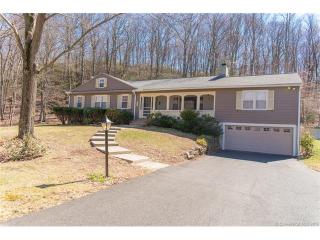 20 Ann Dr, New Haven, CT 06524 exterior