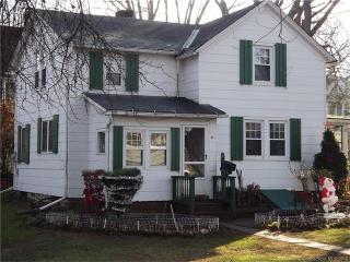 23 Middlesex Avenue Ext, Portland, CT 06480 exterior