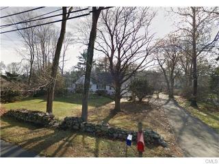 76 Long Lots Rd, Westport, CT 06880 exterior