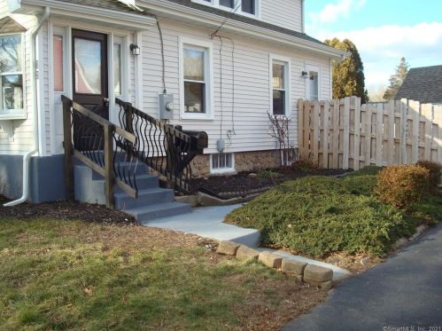 13 Riverview Ave, Groton, CT 06340 exterior