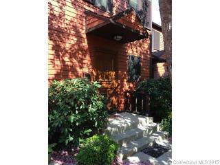 26 Courtland Dr, Groton, CT 06340 exterior