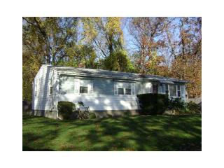 95 Cottage Grove Ave, Warwick, RI 02889 exterior
