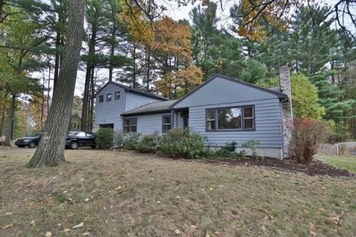 99 Salem St, South Lynnfield, MA 01940 exterior