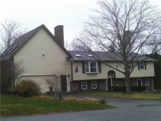 16 Corte Real Dr, Bristol, RI 02809 exterior