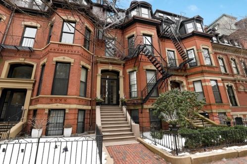 146 Marlborough St, Roxbury-Xing, MA 02116 exterior