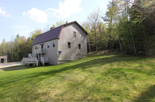 954 Federal Rd, Livermore, ME 04253 exterior