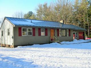 97 Plain Rd, Hinsdale, NH 03451 exterior