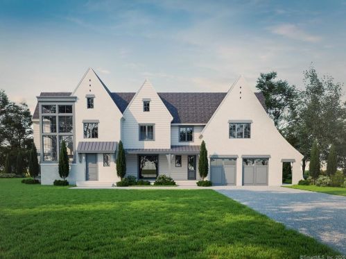 2 Orchard Ln, New Canaan, CT 06840 exterior