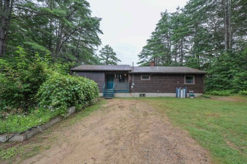 194 Cross Mill Rd, Tilton, NH 03276 exterior